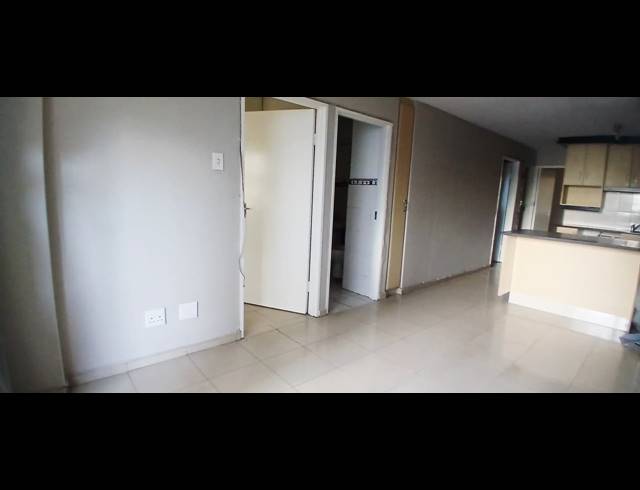 3 BEDROOM APARTMENT TO LET IN SOUTH BEACH